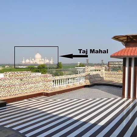 Sun - A Taj View Heritage Hotel Agra  Exterior photo